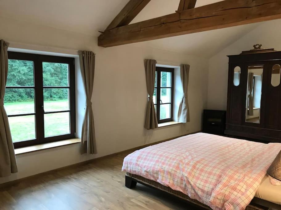 Les Ecuries De Lesse Villa Libin Bagian luar foto
