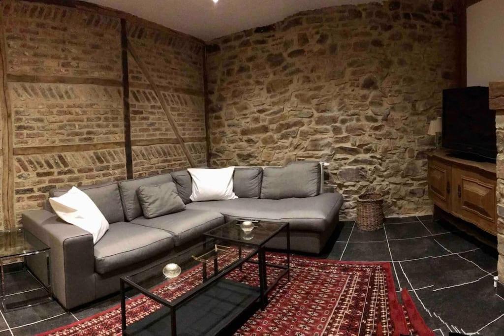 Les Ecuries De Lesse Villa Libin Bagian luar foto